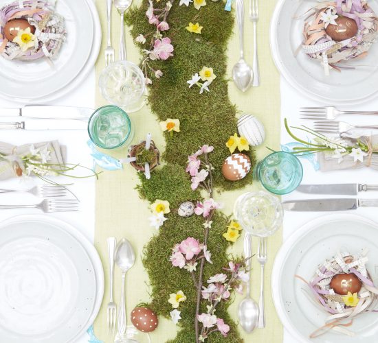 Moss Table Runner With Spring Flowers Liz Earle Wellbeing