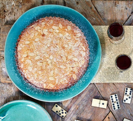 Blackberry Bakewell tart
