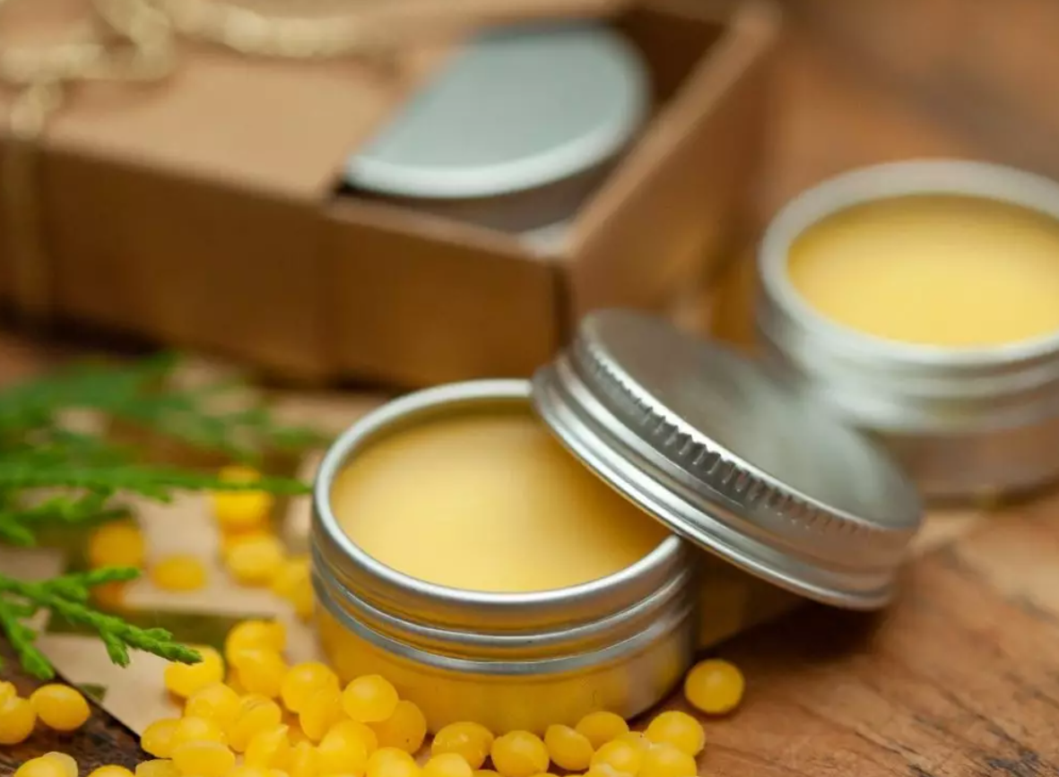 How to make homemade perfume Liz Earle Wellbeing