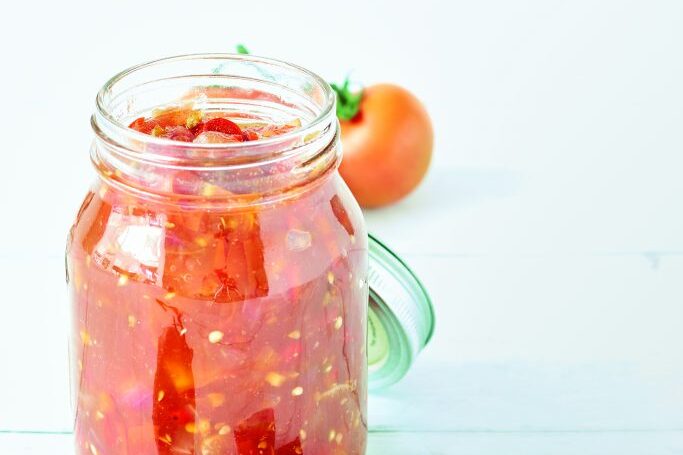 Easy Tomato And Chilli Chutney Recipe Liz Earle Wellbeing   NAC LEW Summer 35small 684x1024 Tomato Chutney E1642001392556 