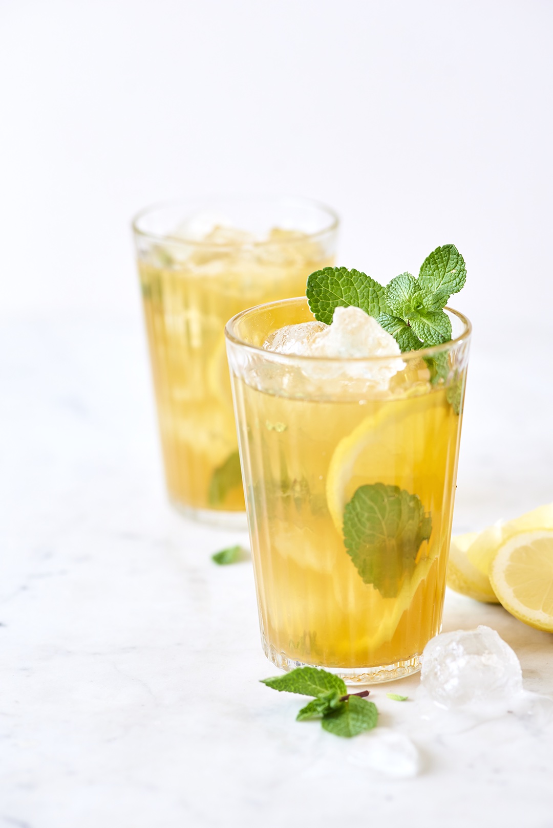 Lemon, ginger and green iced tea recipe - Liz Earle Wellbeing