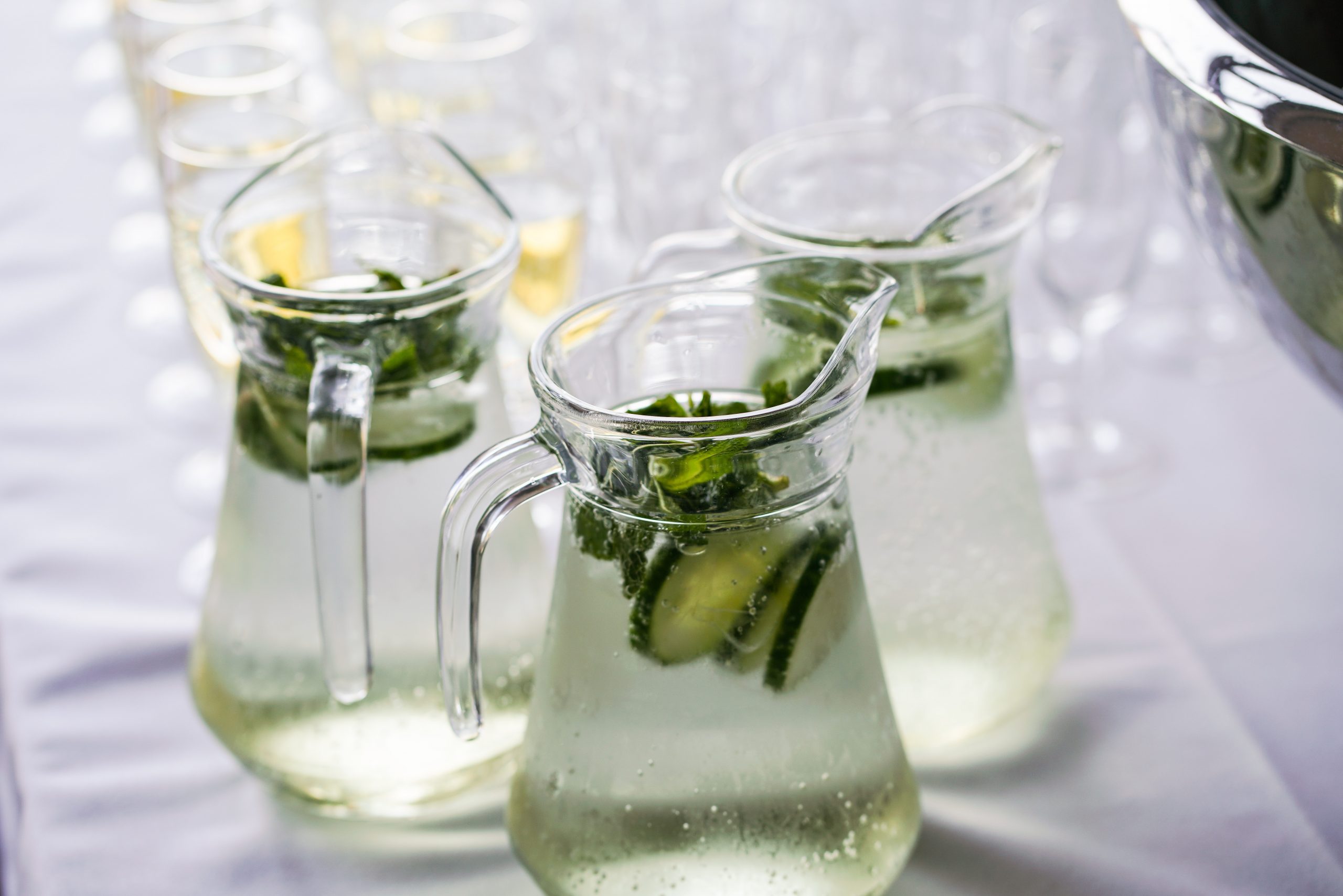 5 easy ways to stay hydrated this summer