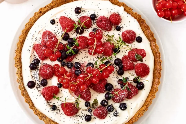 Yoghurt and berry tart with a wholemeal base - Liz Earle Wellbeing