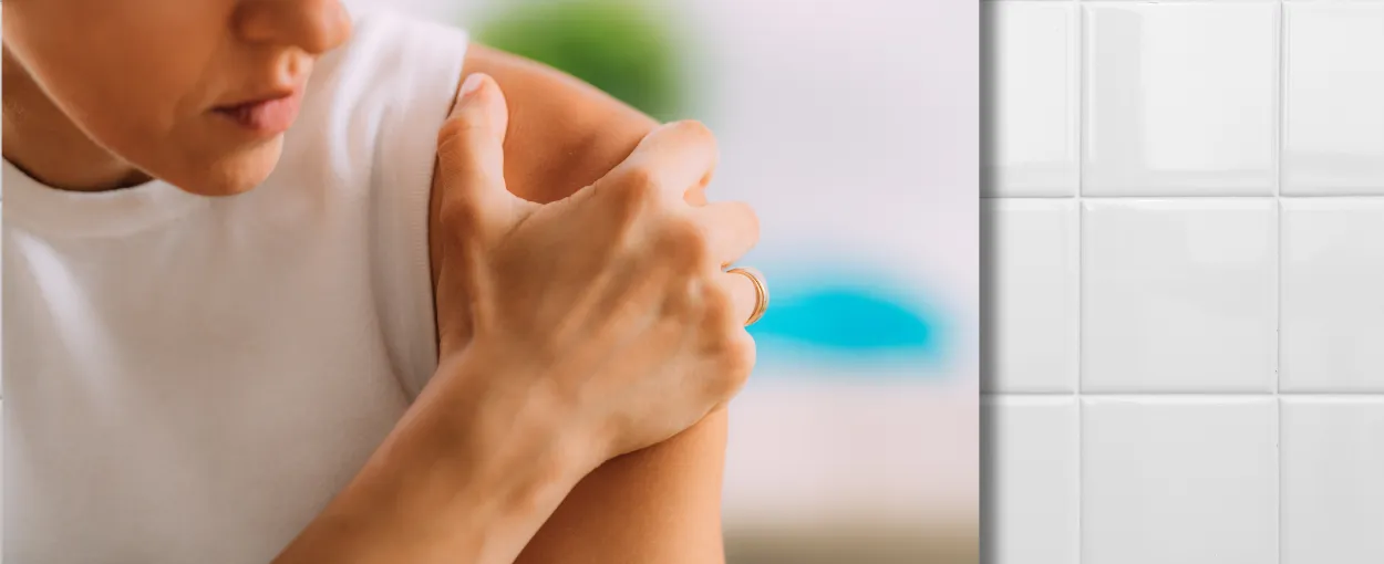 Is frozen shoulder more common in menopause?